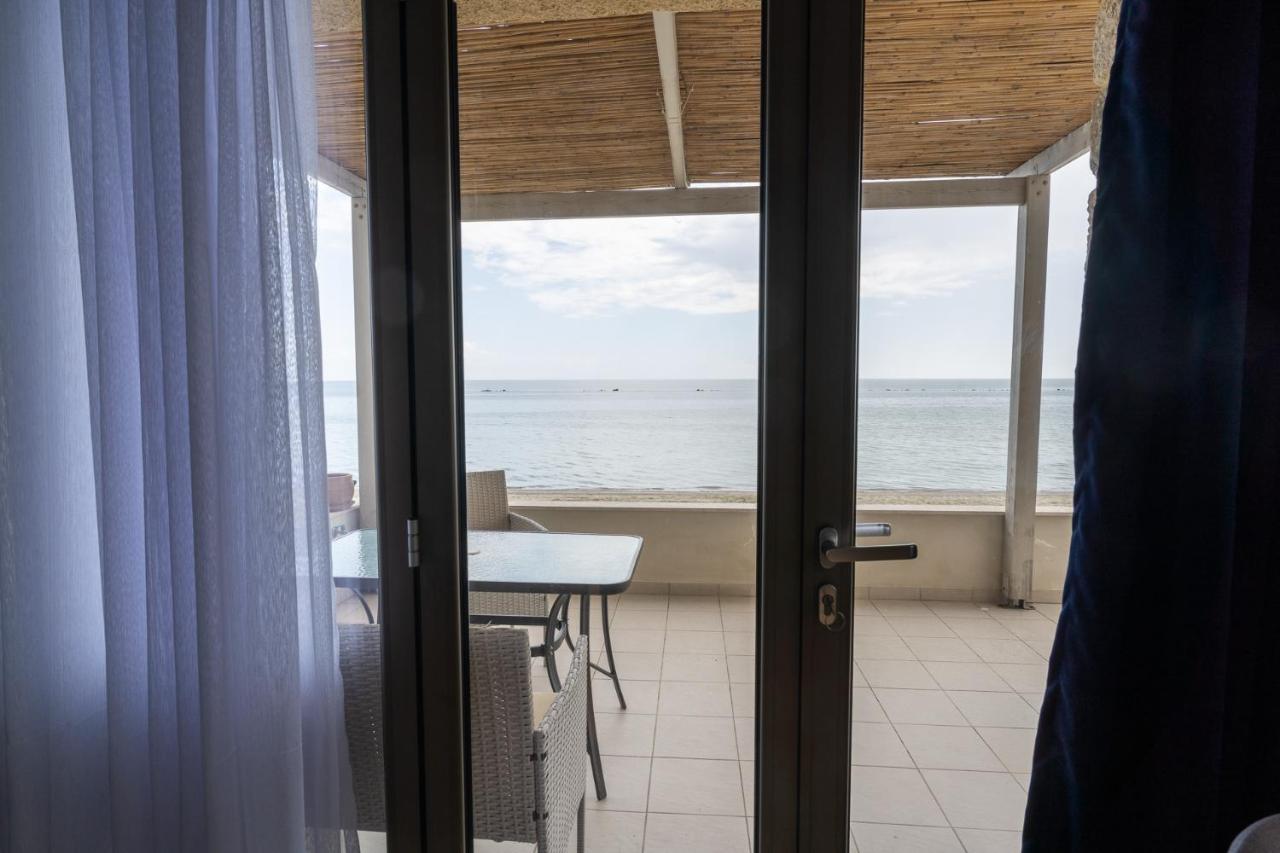 White Pearl Apartments Paralia Katerinis Exterior photo