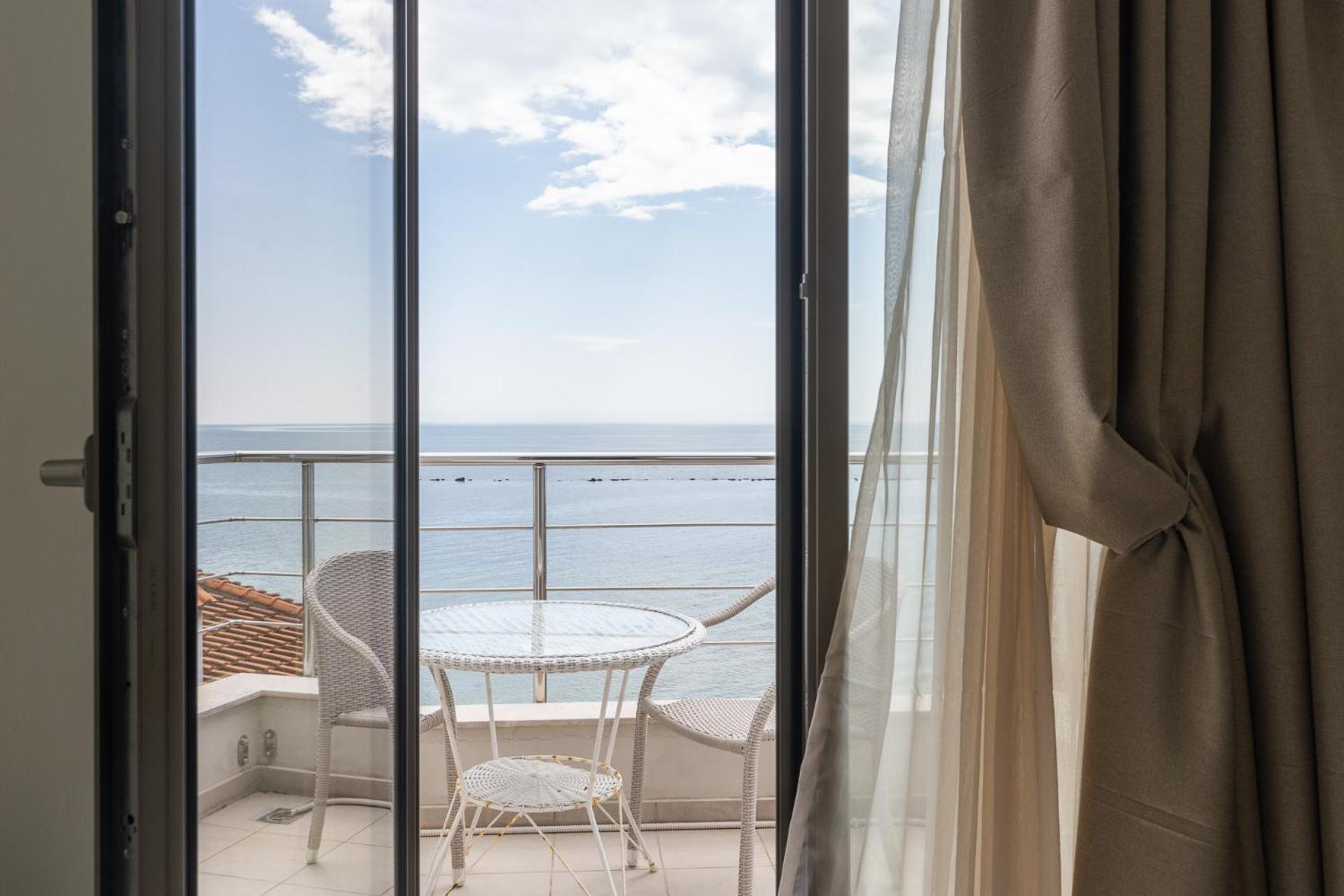 White Pearl Apartments Paralia Katerinis Room photo